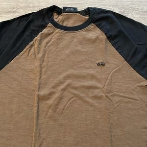 Vans tee